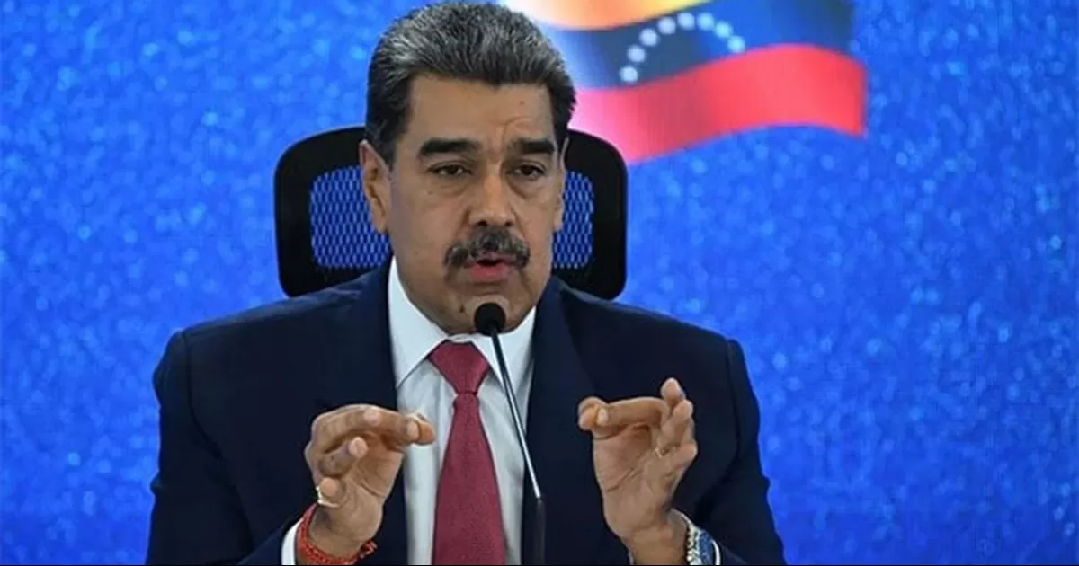 De acuerdo con funcionarios estadounidenses citados por el diario, el objetivo final de la medida es forzar la salida de Maduro del poder