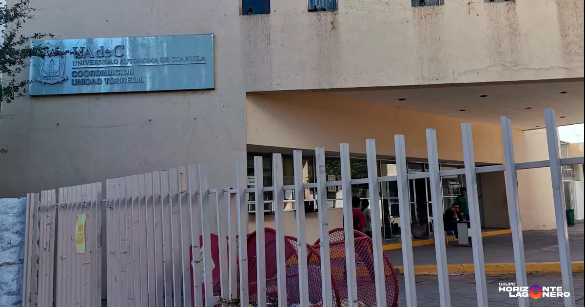 María Cristina García Carrillo, Jefa de Proyectos de Investigación del Departamento de Química Bioquímica del Instituto Tecnológico de La Laguna (ITL), explicó que el evento busca fomentar la investigación interdisciplinaria y la conciencia ambiental entre los jóvenes.