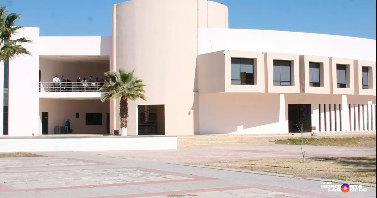 De acuerdo con Sandra López Chavarría, coordinadora de la Unidad Laguna, si bien no se construirá más infraestructura educativa, sí se busca atender las necesidades deportivas y de práctica profesional.