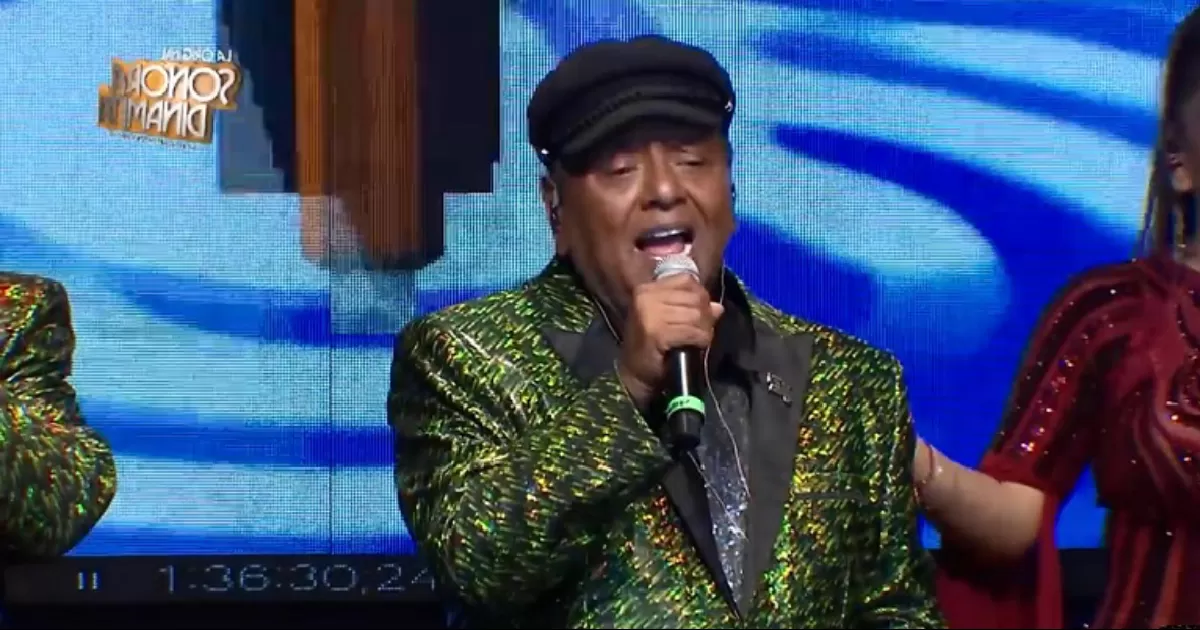 Muere Toño Peregrino, vocalista de La Sonora Dinamita: ‘Iluminaba cada show con su energía inigualable’