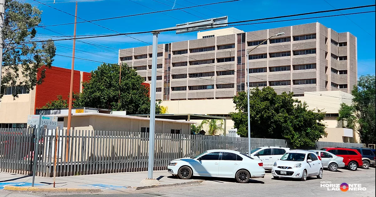 Ante la falta de una propuesta clara y la inacción del Instituto, la autoridad municipal analiza el cierre de calles dentro de la colonia para recuperar el orden y el respeto a la vida vecinal.