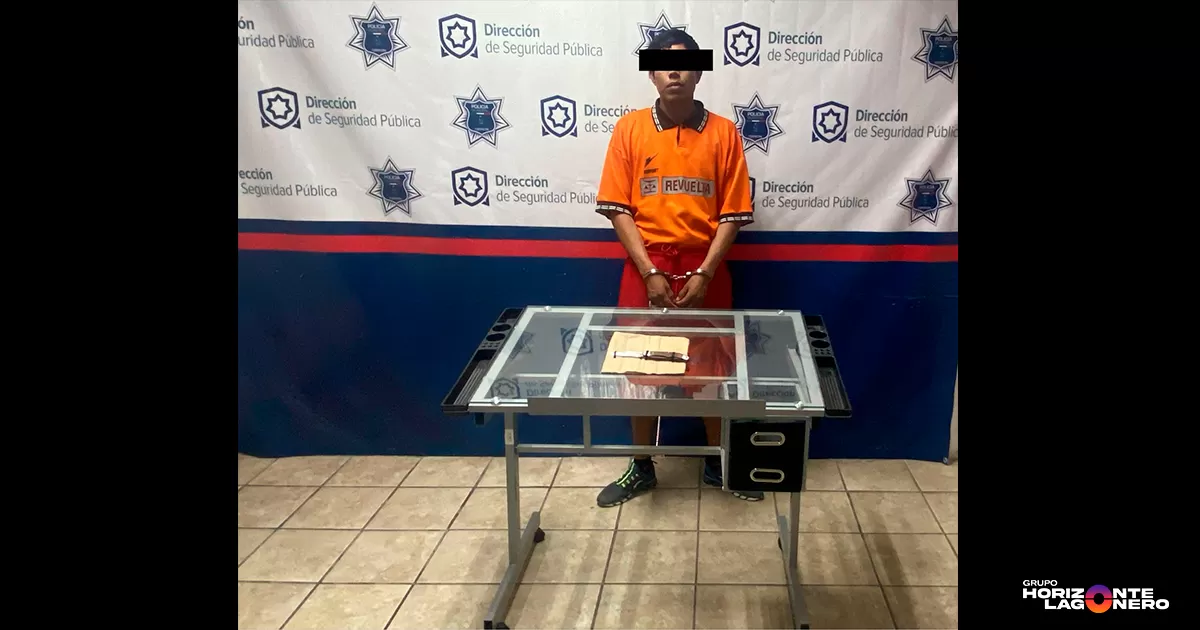 Policía Municipal detiene a hombre por agredir a familiares con arma blanca en Torreón