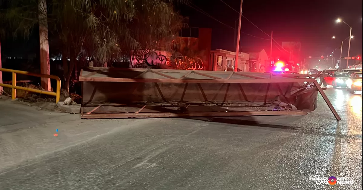 El hecho sucedido minutos antes de las 20:00 horas a un costado de la antigua carretera a San Pedro esquina con Julio Verne, de la colonia Ciudad Industrial.