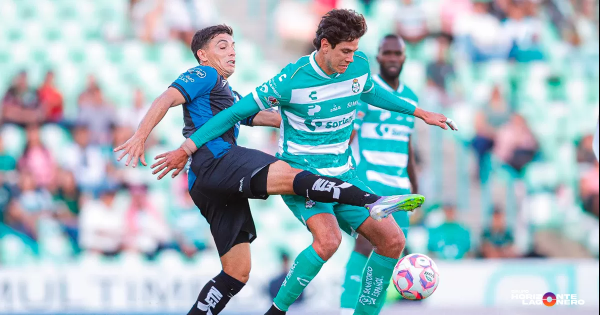Suma Santos a dos jugadores en el Once ideal de la jornada 15