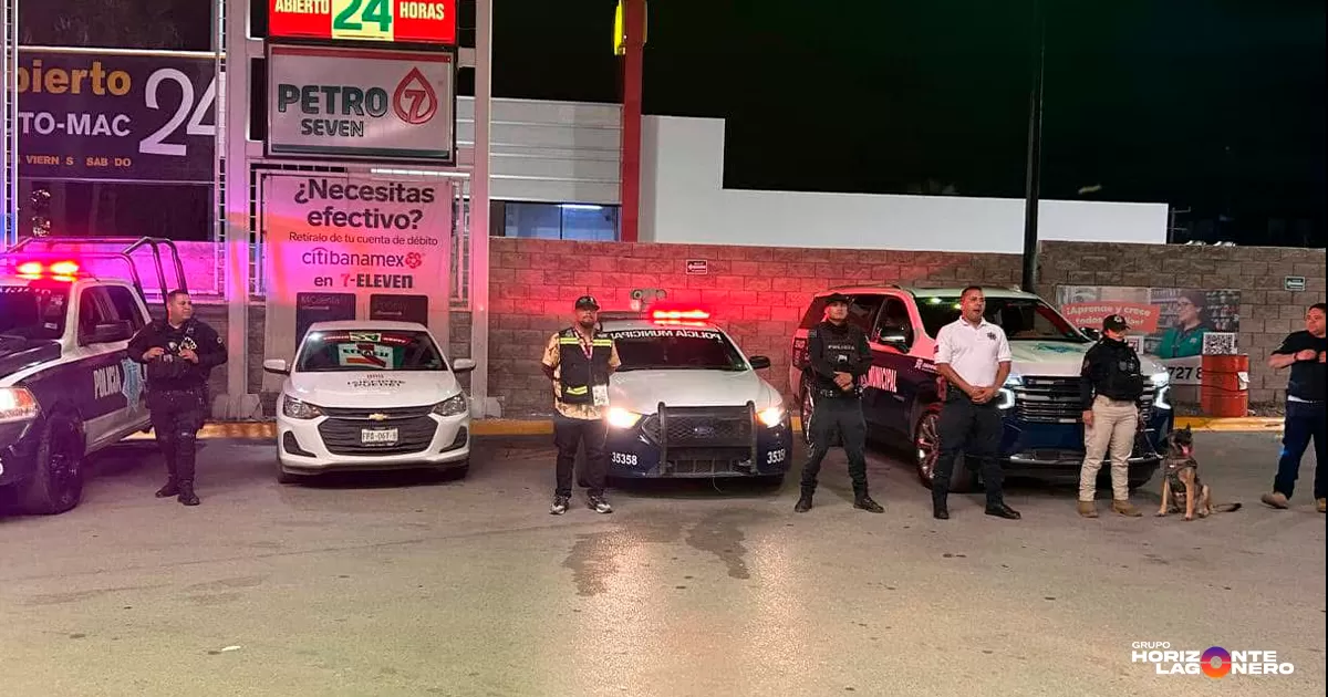 El funcionario invitó a la ciudadanía a celebrar con responsabilidad y respetar las disposiciones municipales, subrayando que el objetivo es que las festividades se vivan en un ambiente tranquilo y seguro para todas las familias.