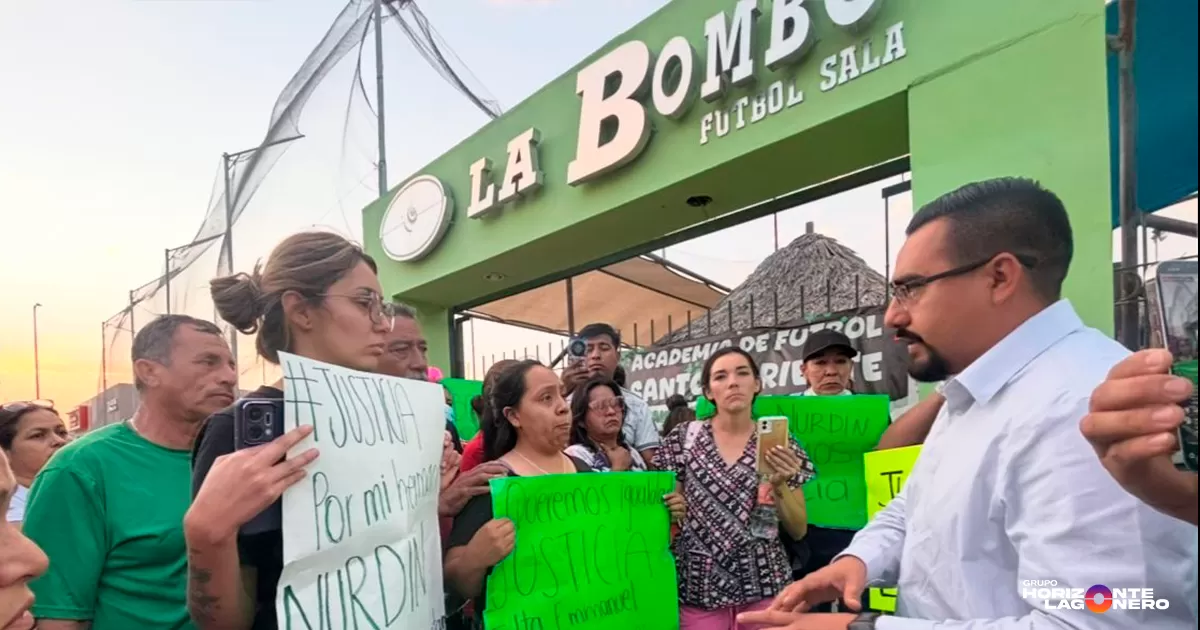 Carlos Rangel Gámez, titular de la Fiscalía General del Estado de Coahuila, Delegación Laguna I, informó que cuando se judicializó la carpeta de investigación con orden de aprehensión y prisión preventiva, la contra parte interpuso un amparo, lo que logró que el involucrado se encuentre bajo vigilancia del juzgado de distrito.