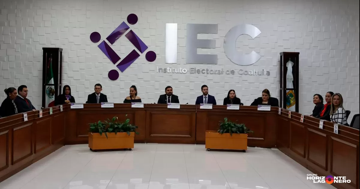 El presidente del IEC, Óscar Daniel Rodríguez Fuentes, destacó la relevancia de la función que ahora asumen, recordando que el Consejo General es responsable de dirigir y vigilar los procesos electorales locales para garantizar transiciones pacíficas del poder.