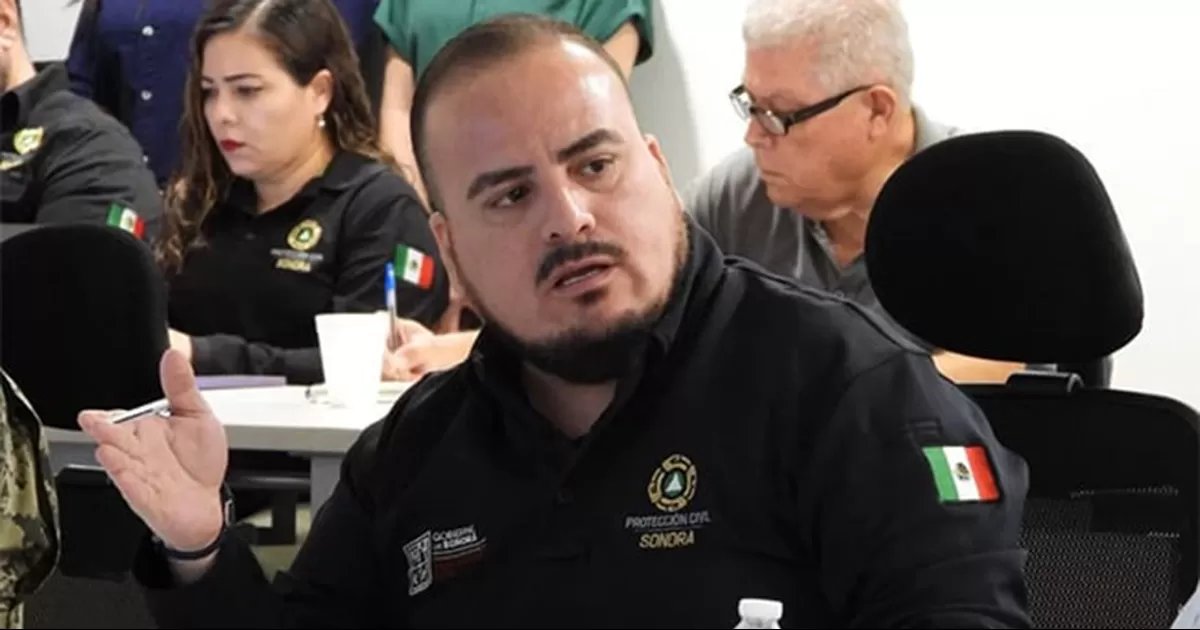 El gobernador de Sonora, Alfonso Durazo Montaño, quien anunció en sus redes sociales la decisión del cese temporal del funcionario público
