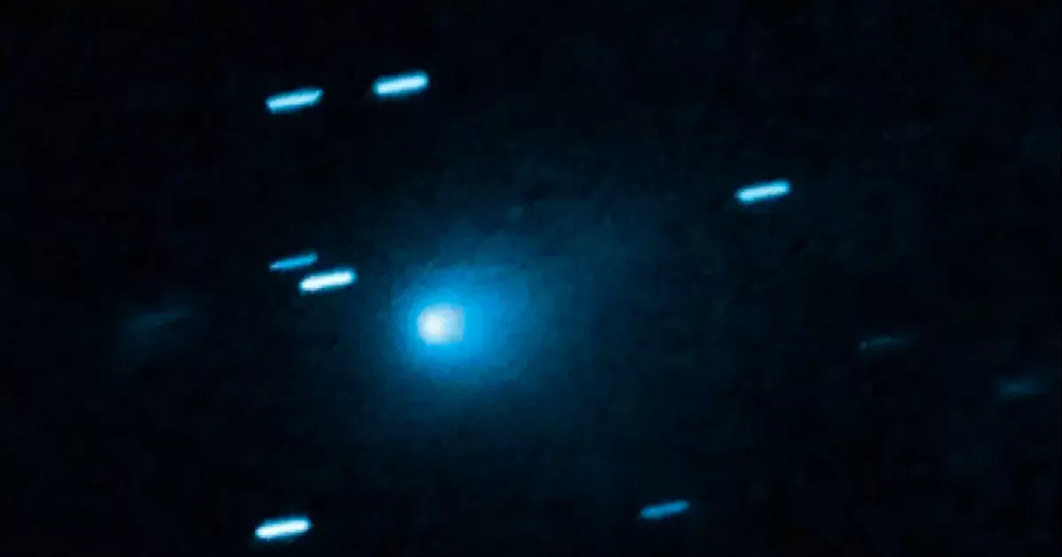 La detección de señales de radio en el Cometa 3I/ATLAS vuelve a avivar las preguntas de si en verdad se trata de un objeto natural o de una espacial.