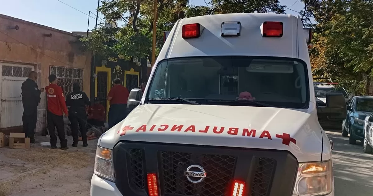 El hecho se reportó alrededor de las 14:40 horas de este martes a través del sistema C4; se detalló sobre una adulta mayor sin poder moverse dentro de una vivienda, ubicada en calle Gómez Palacio, cerca de la avenida Zaragoza.