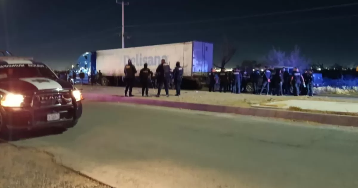 Adolescente que transportaba carne con olor putrefacto alerta a torreonenses; autoridades activan fuerte operativo