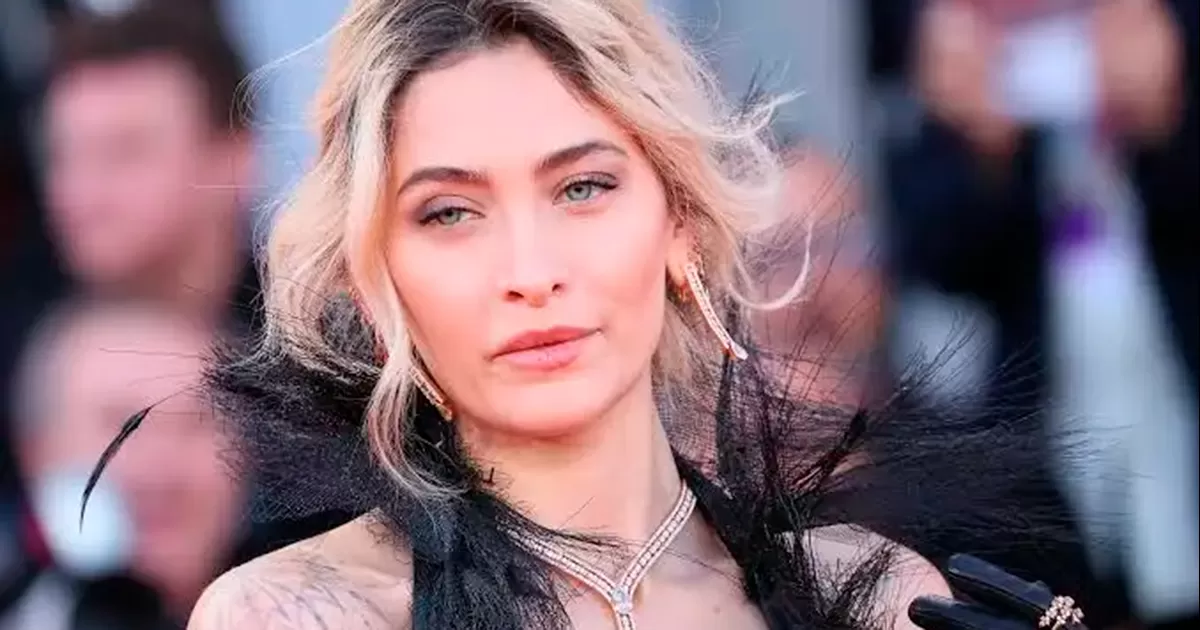 Paris Jackson muestra que el consumo de drogas le perforó su tabique nasal