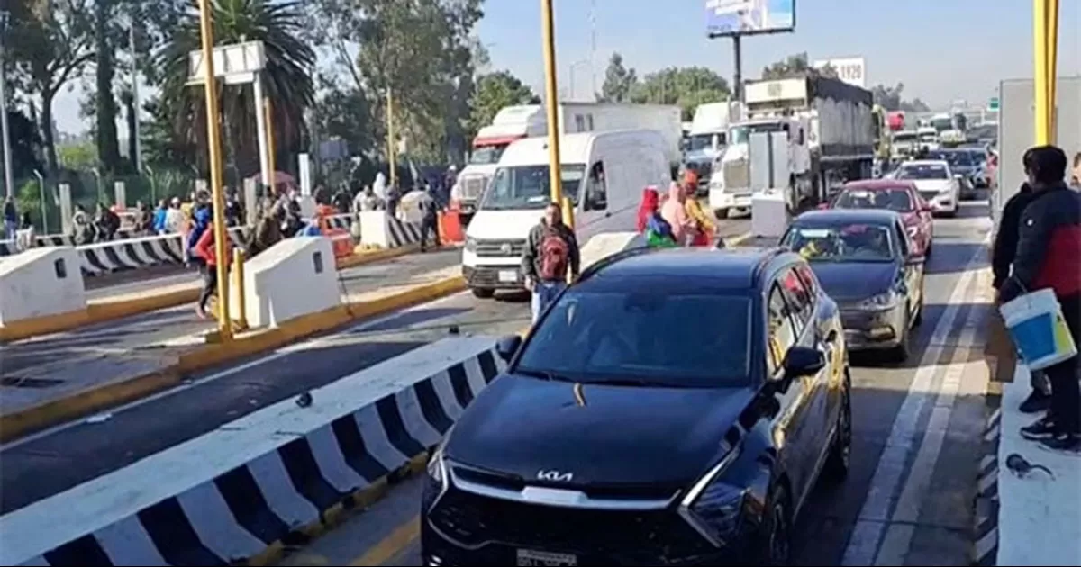 La medida impactó en el arranque del puente por el Aniversario de la Revolución Mexicana