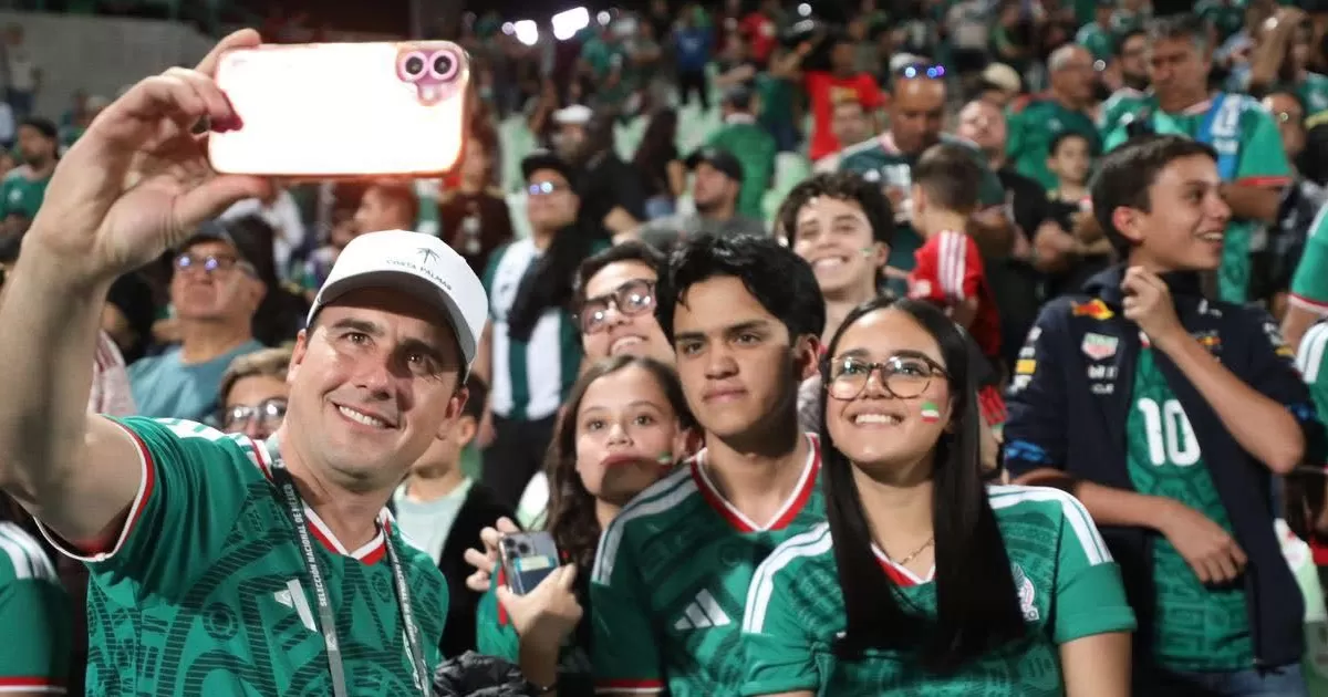 El mandatario subrayó que este logro fue posible gracias a la coordinación entre la Federación Mexicana de Fútbol, el Club Santos Laguna y el Gobierno del Estado, lo que permitió una organización ejemplar y una promoción turística sin precedentes.