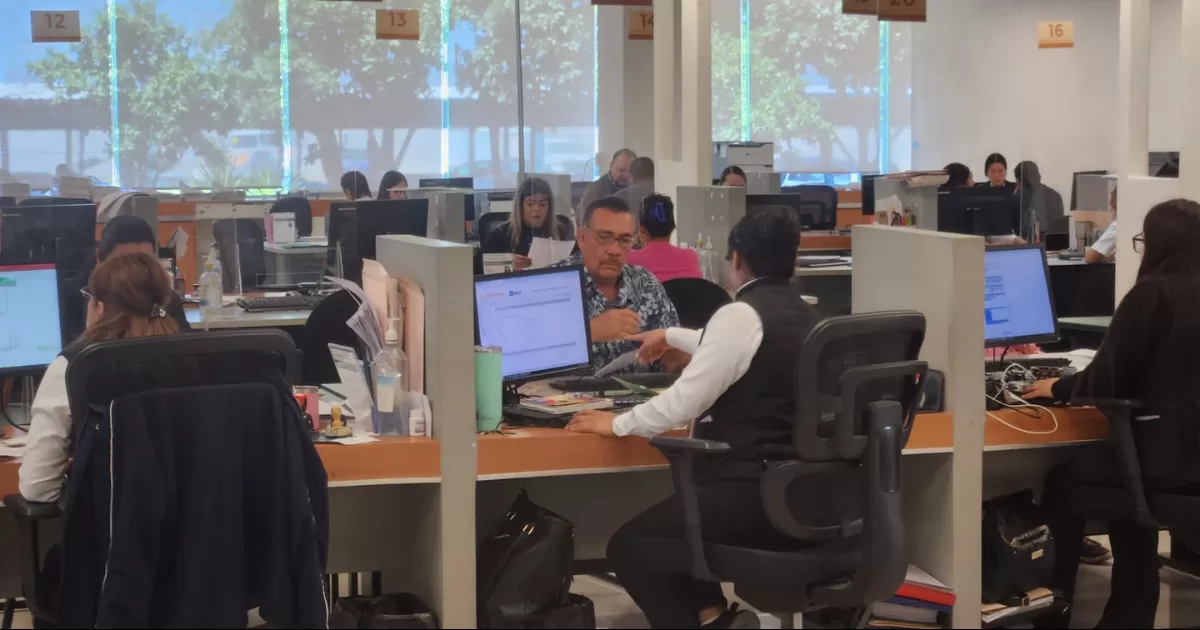 Los horarios de atenciÃ³n son de lunes a jueves de las 9 de la maÃ±ana a las 4 de la tarde y los dÃ­as viernes de 8:30 horas a 3 de la tarde, mientras que a partir del dÃ­a 17 de abril, se ampliarÃ¡ desde las ocho y media de la maÃ±ana hasta las 6 de la tarde.