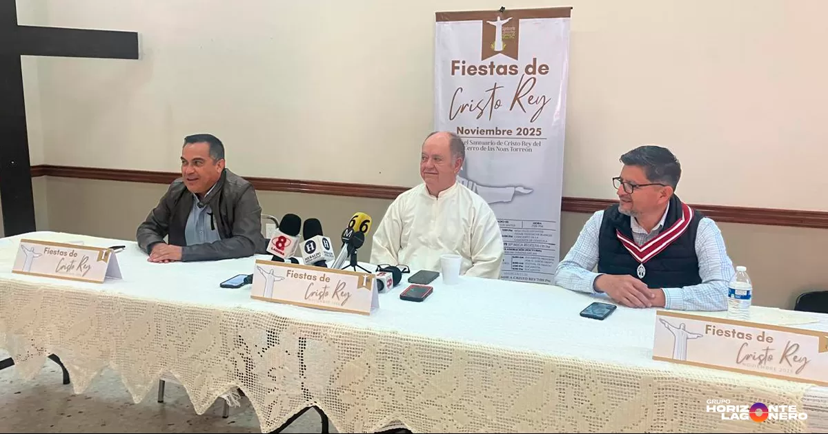 En rueda de prensa, encabezada por el padre Víctor, rector del santuario y representantes del movimiento de Adoradores Nocturnos, se informó que por primera vez se realizará en este espacio, una procesión de antorchas con la cual se busca convertirse en tradición dentro de la Comarca Lagunera.