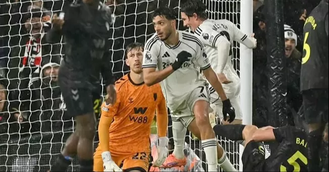 El mexicano Raúl Jiménez marcó gol y dio el triunfo 1-0 al Fulham sobre el Sunderland, en actividad de la Jornada 12 de la Premier League