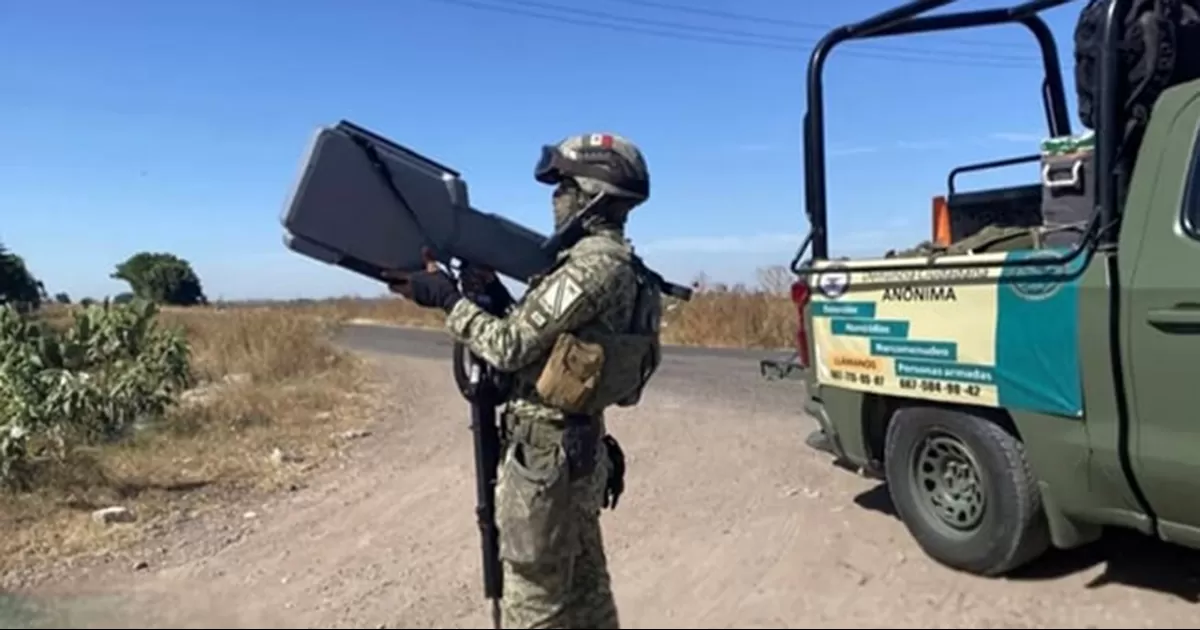 El viernes 21, elementos del Ejército localizaron 10 explosivos improvisados, bombas utilizadas para ser lanzadas desde drones a objetivos en tierra