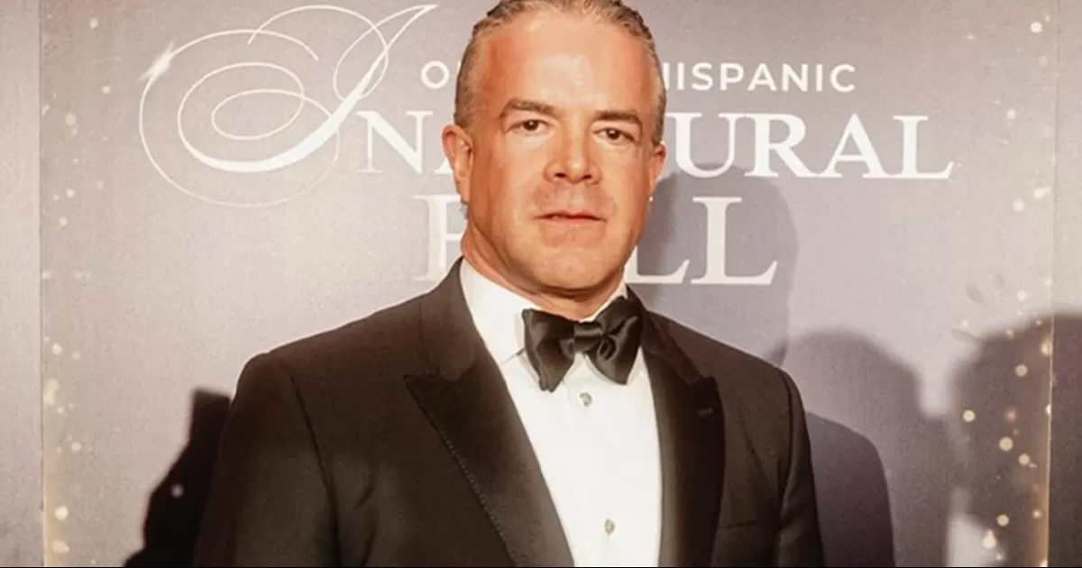 Imputan narco y huachicol  al dueño de Miss Universo; congelada orden de captura