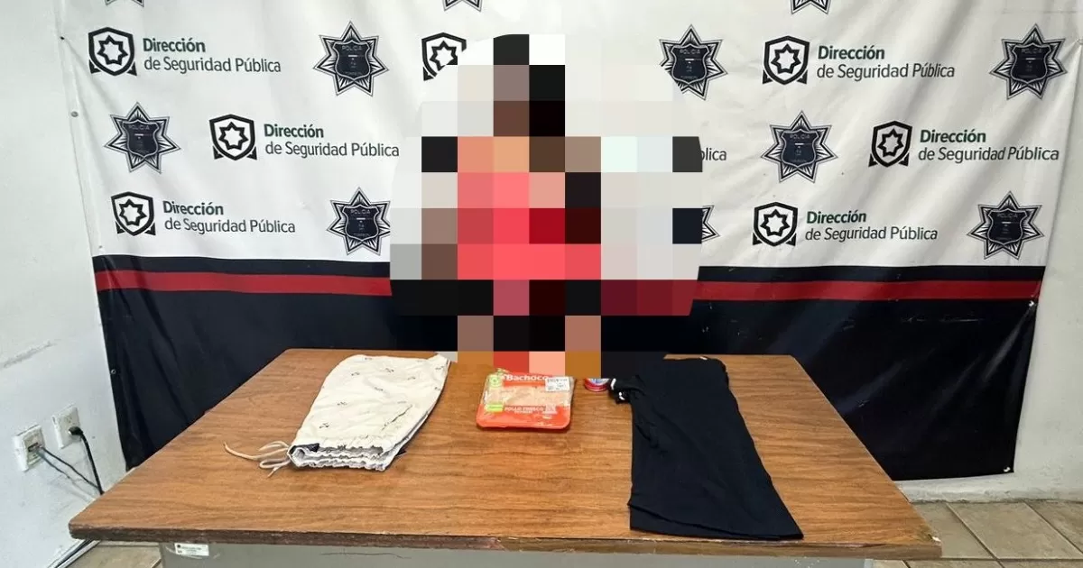 Es detenida por presunto robo a negocio en TorreÃ³n.