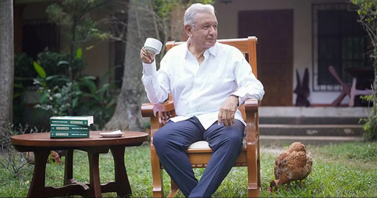 En un mensaje, el tabasqueño dio a conocer que se trata de reivindicar a los pueblos originarios del México antiguo