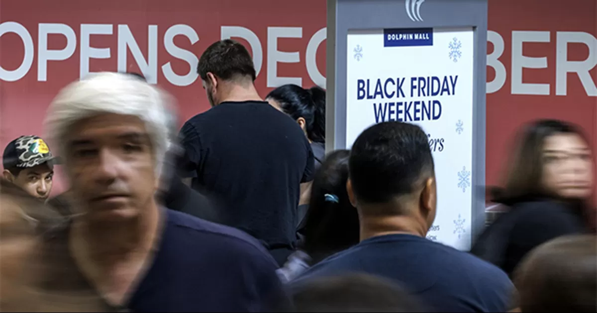 Los consumidores de Estados Unidos gastaron durante el Black Friday un 9.1 por ciento más que el año anterior