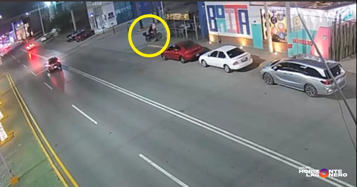 Hombre roba motocicleta y es detenido mediante el sistema de vigilancia C2 en Torreón