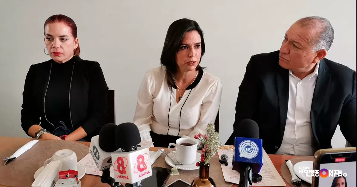 Explicó que la asociación se basa en la creación de consejos consultivos regionales, integrados por litigantes, funcionarios y estudiantes, quienes ya comenzaron a tomar protesta en todo el estado.