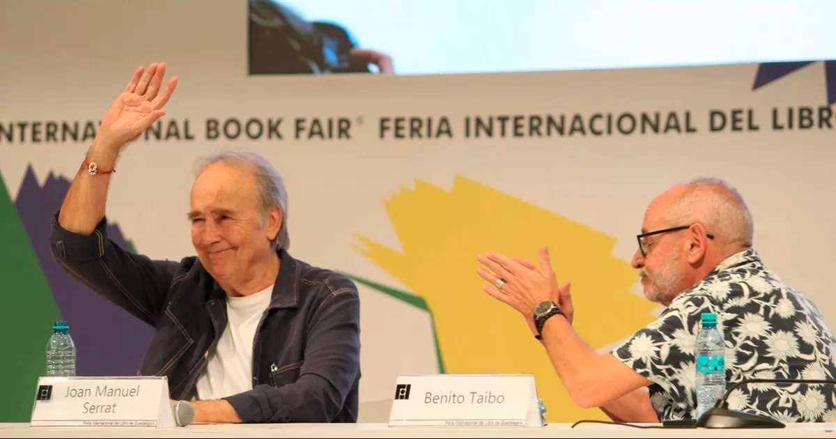 Serrat abandona el salón de la FIL por tumulto... y regresa 13 minutos después