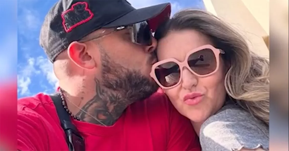 Novio de Alicia Villarreal responde a Arturo Carmona por burlas en obra 'Perfume de Gardenia'