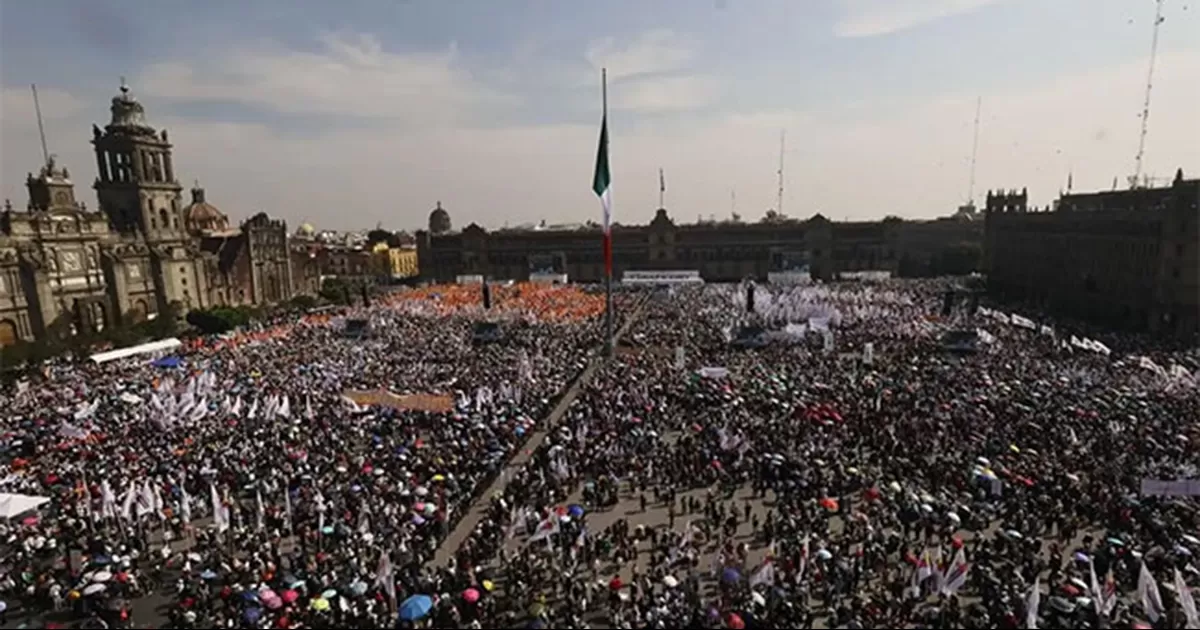 Sheinbaum rechaza entrega de dádivas por asistencia tras evento en el Zócalo