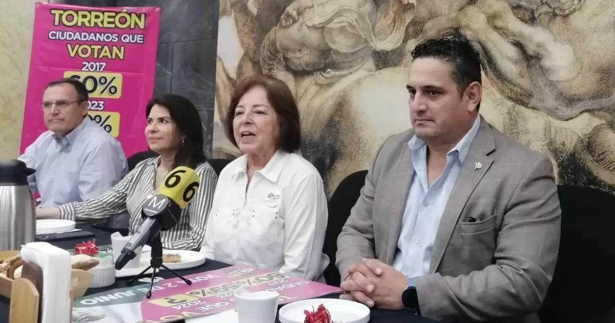 A través de la colocación de lonas y pendones en diferentes espacios de la localidad, así como pláticas en universidades,  los organismos de la sociedad civil hacen un llamado a los ciudadanos.