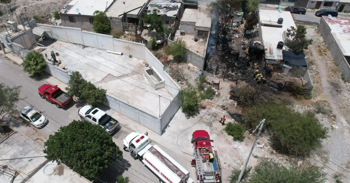 Fuego consume dos jacales en Torreón