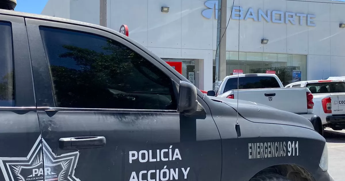 Sujetos roban bolsa con dinero a mujeres de Torreón.