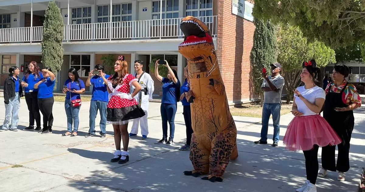Celebra DIF Torreón a niñas y niños de centros asistenciales y comunitarios