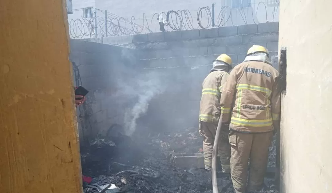 El cuerpo de bomberos se movilizÃ³ tras un reporte en Lerdo.