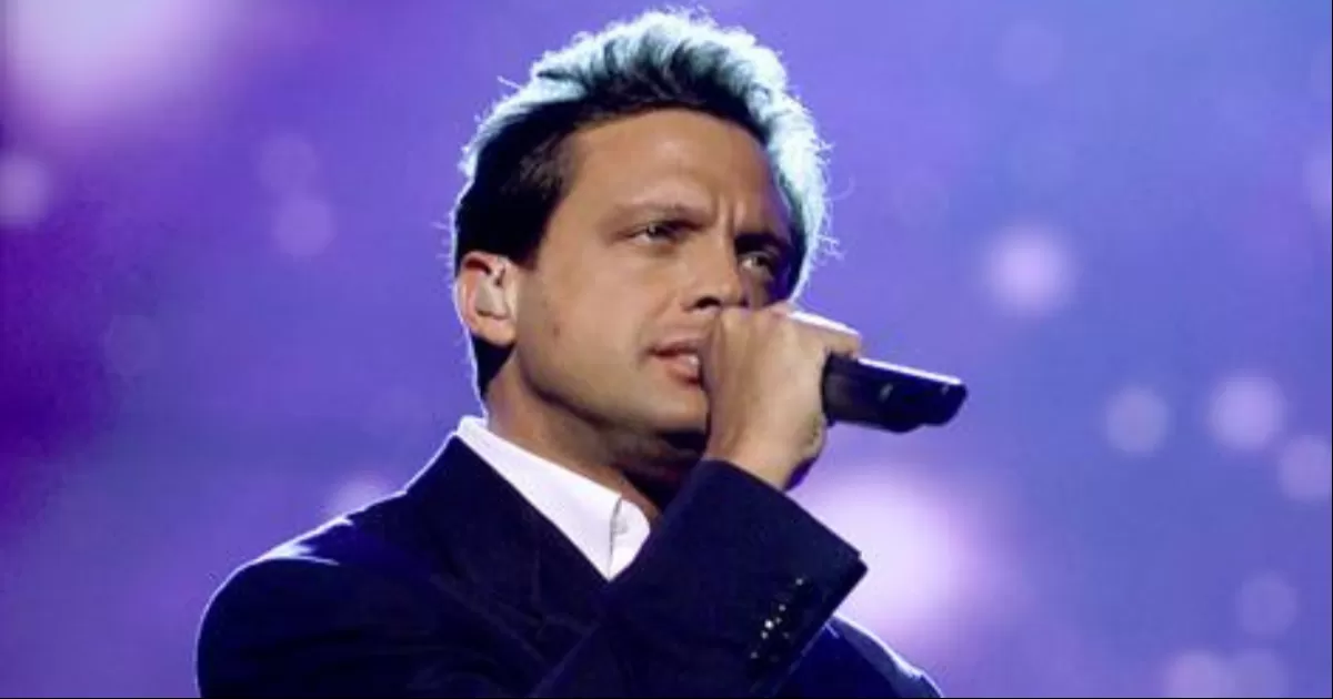 El cantante eliminó de sus redes sociales su presentación en Torreón y Saltillo