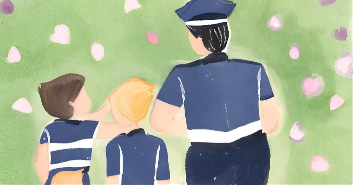 El orgullo de ser madre y policía