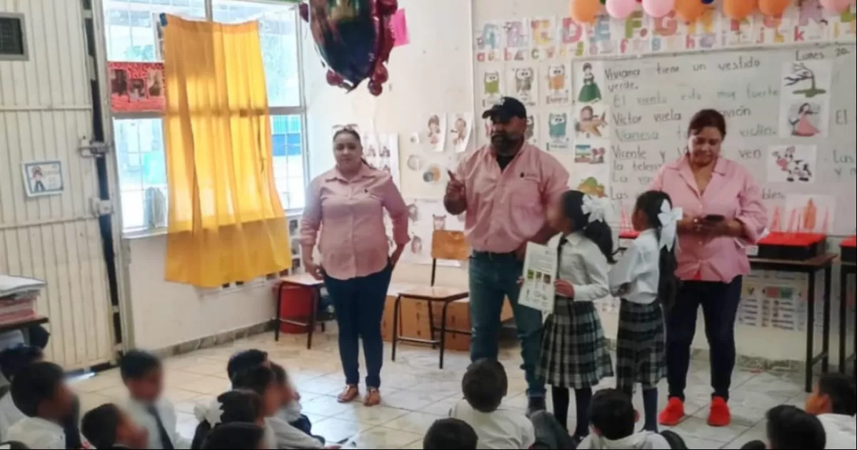 Se llevó a cabo una plática por parte del Departamento de Cultura del Agua de SAPAL.
