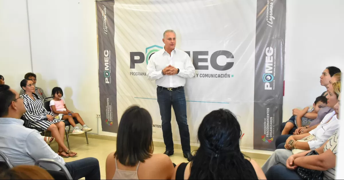 Alcalde sostiene reunión de trabajo con colonos del oriente de Torreón