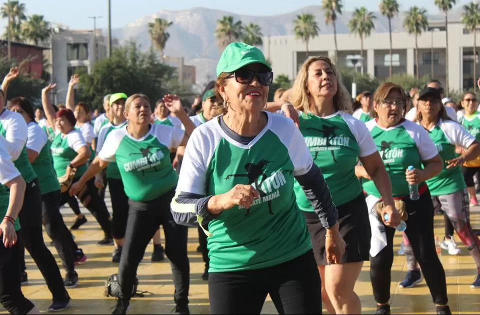 Celebrarán Día de las Madres bailando en el Bosque Urbano
