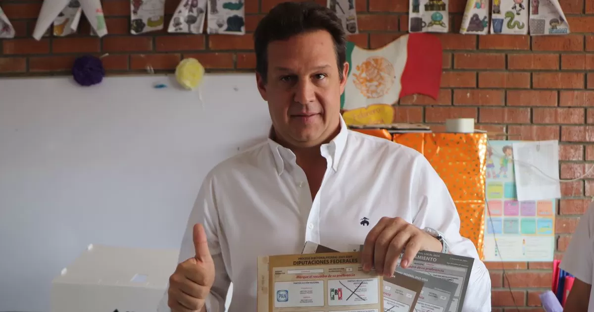 Previo a emitir su sufragio el candidato auguró una gran participación de la ciudadanía esperando que se pueda alcanzar hasta un 65% de participación en las urnas por parte de los ciudadanos que se encuentran en la lista nominal.