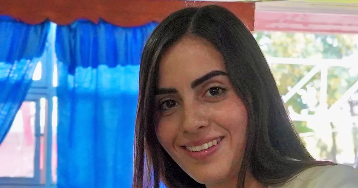 Hillary Bueno declaró que lo que resta de la jornada electoral estará con su familia en calma y al pendiente del desarrollo de este proceso democrático.