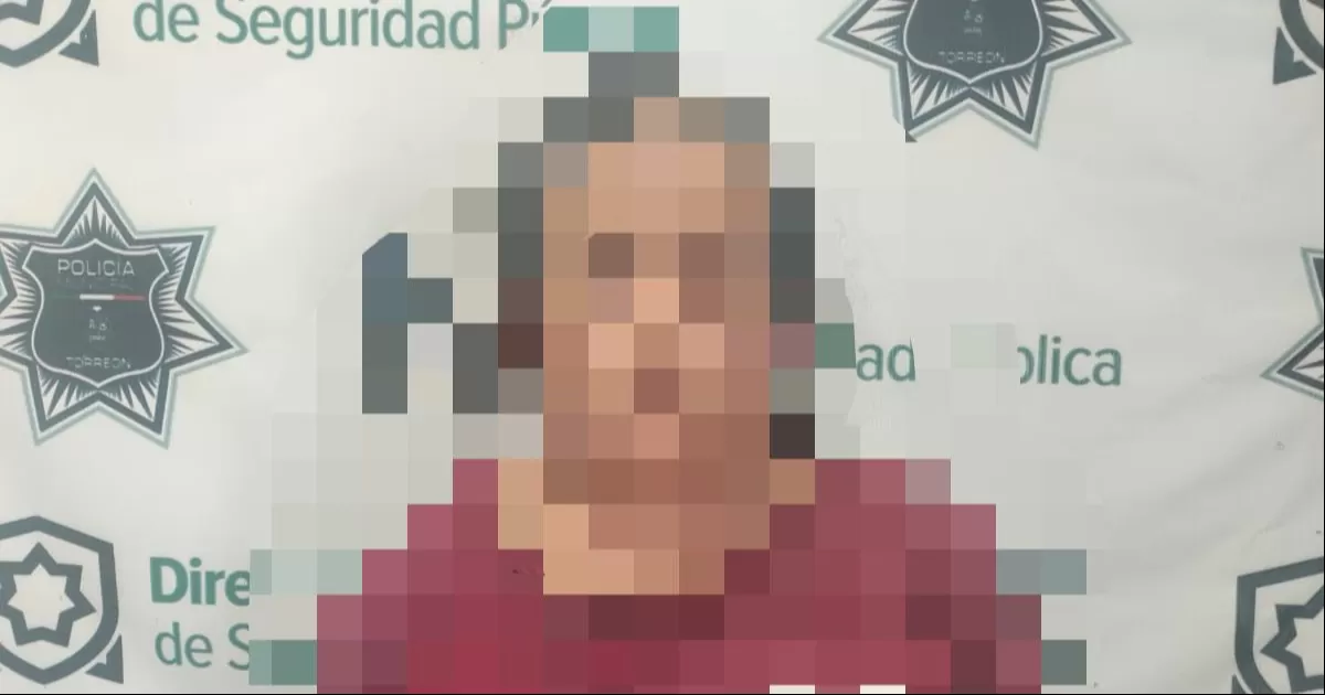 Por vender fotos intimas de menores y amenazar a policías, mujer es detenida en Torreón