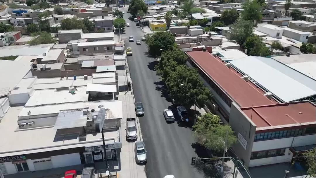 La construcciÃ³n se llevÃ³ a cabo en un total de 2,241 metros cuadrados con nuevo pavimento.
