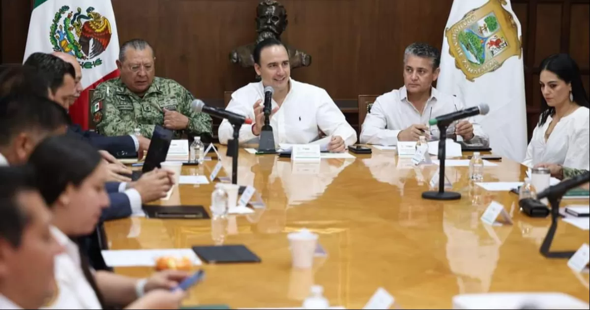 Manolo Jiménez señaló que la coordinación entre el Gobierno del Estado, el Ejército Mexicano, la Guardia Nacional, la Marina Armada, la Policía Estatal y las municipales es un pilar fundamental para mantener la paz y el orden en nuestro territorio.