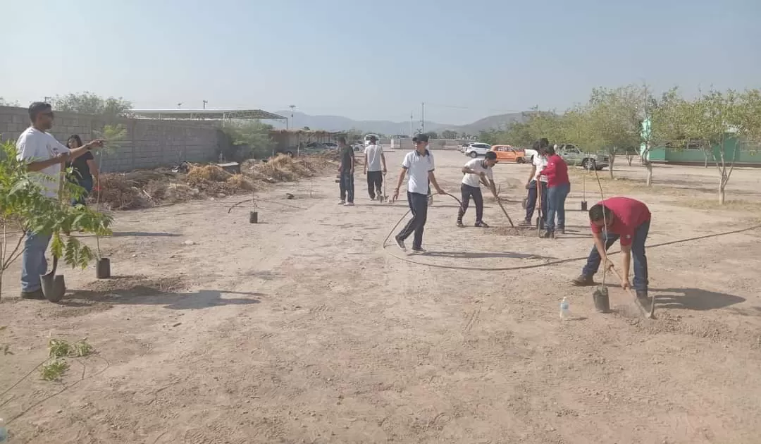 Se plantaron mÃ¡s de 50 Ã¡rboles.