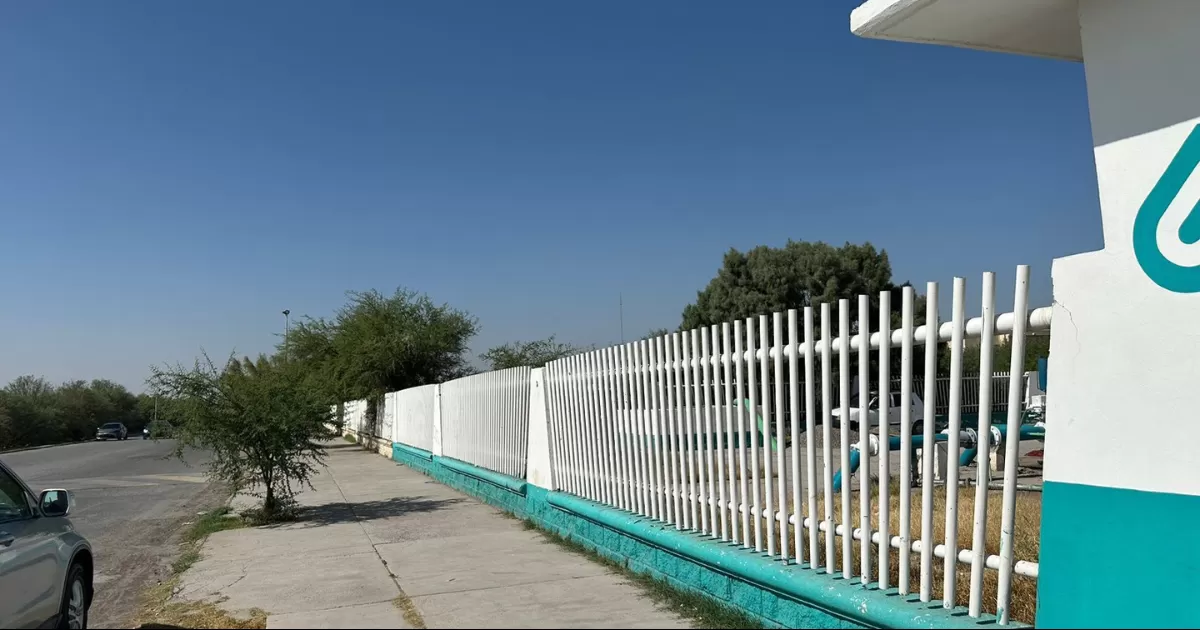 Actulmente presentan baja presiÃ³n colonias como Joyas del Desierto, Villas del Sol, Jardines Universidad y Villas Universidad, Â y en algunos puntos falta de agua.