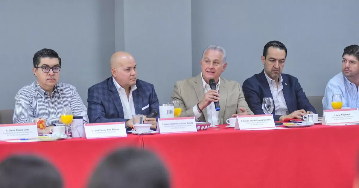 El Alcalde explicó que las necesidades de la ciudad ya no son las mismas de cuando inició esta Administración Municipal, y consideró necesario hacer un análisis de temas, metas y prioridades, para concluir 2024 y proyectar  las acciones de 2025.