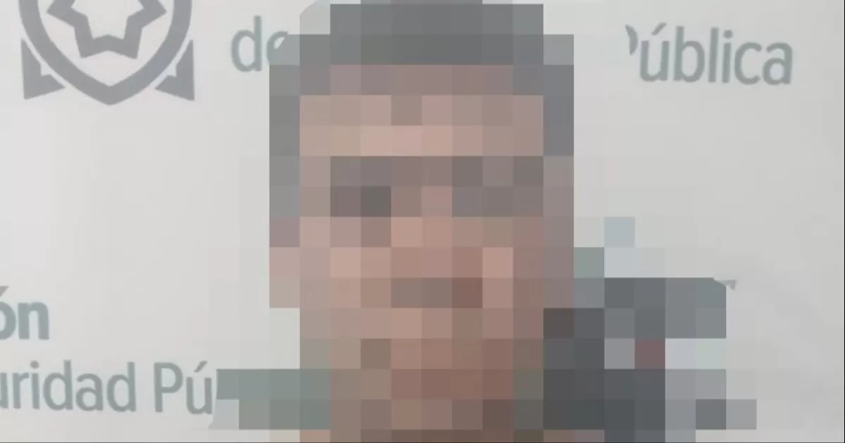 Un hombre quedÃ³ detenido al mediodÃ­a de este domingo por el presunto delito de lesiones.